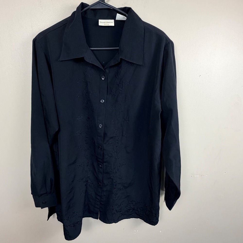 Jaclyn Smith Button Down‎ Blouse Womens 16W Black Floral Embroidered Long Sleeve